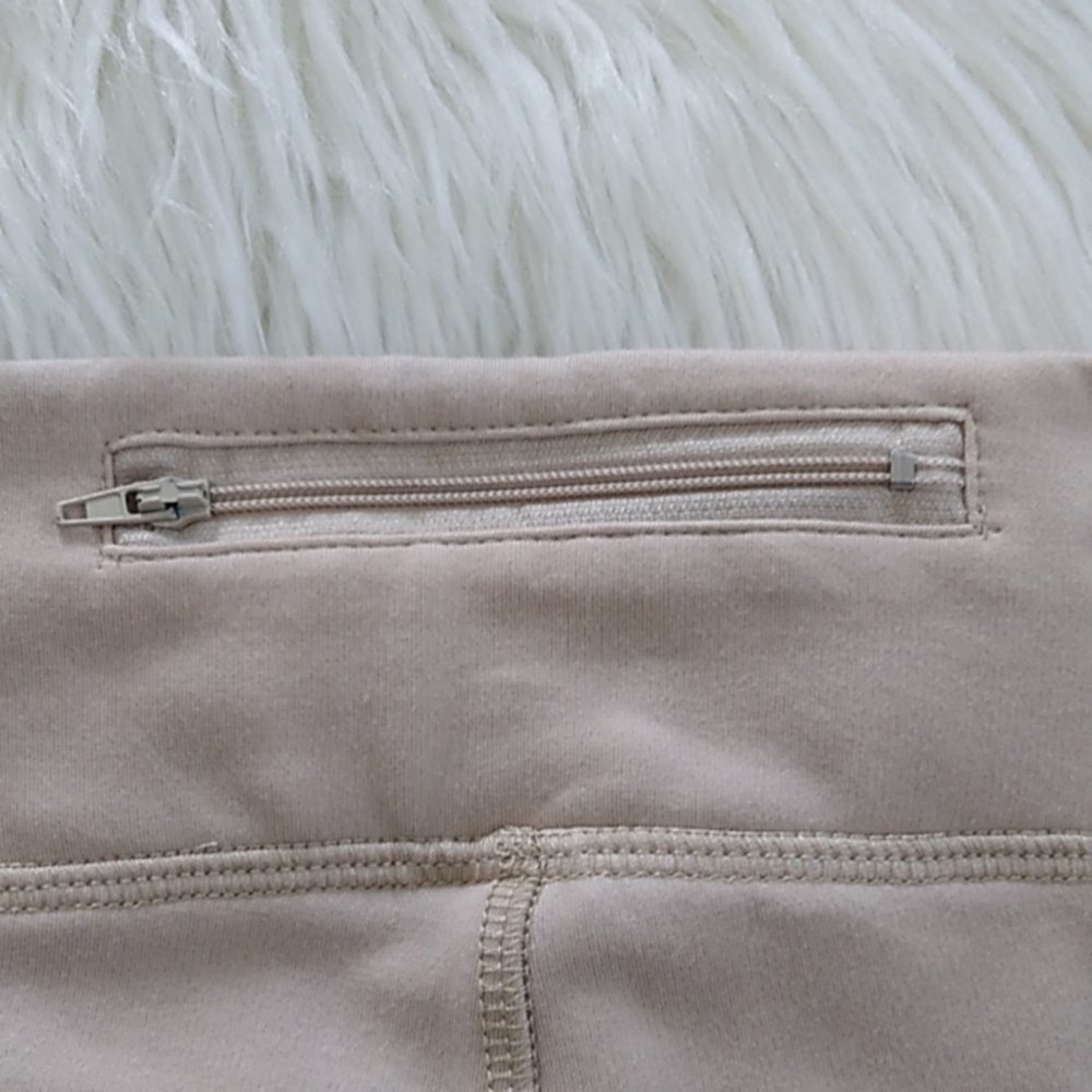 Electric Yoga Almost Nude Mesh Inset Legging - Large - Picture 8 of 15